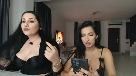 Gabrielaaxxx — 在 stripchat 直播的网络摄像头模特