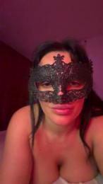 ladeanoir — 在 cam4 直播的网络摄像头模特