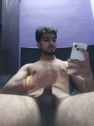 MUMBAI_PRINCE_001 — 在 stripchat 直播的网络摄像头模特