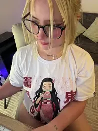 Megan_lu2 — 在 stripchat 直播的网络摄像头模特