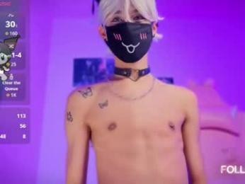 kitsuneplay_ — 在 chaturbate 直播的网络摄像头模特