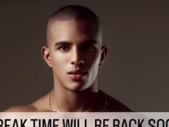 antonywebb94 — 在 chaturbate 直播的网络摄像头模特