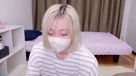 Nana__ch — 在 stripchat 直播的网络摄像头模特