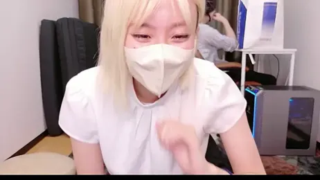 Nana__ch — 在 stripchat 直播的网络摄像头模特