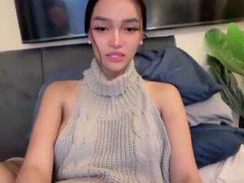_agatha69_ — 在 chaturbate 直播的网络摄像头模特