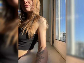 AliciaTroupe — bongacams