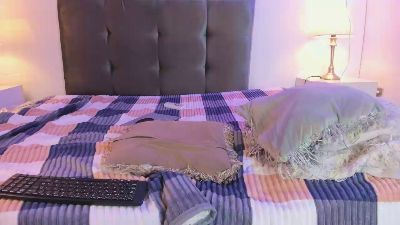 Adrian_Volt_ — 在 cam4 直播的网络摄像头模特