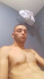 tommy2448 — 在 cam4 直播的网络摄像头模特