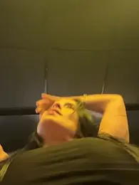 Lusty_Louise — 在 stripchat 直播的网络摄像头模特