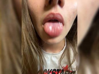 Milka_Crystal — 在 bongacams 直播的网络摄像头模特