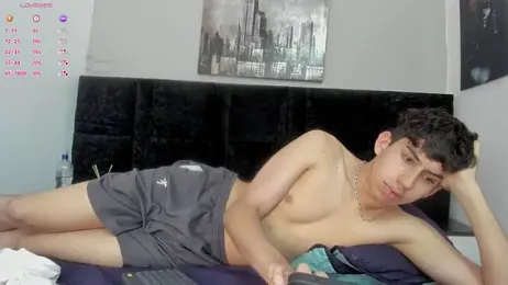 Aaron_Spencer13 — stripchat