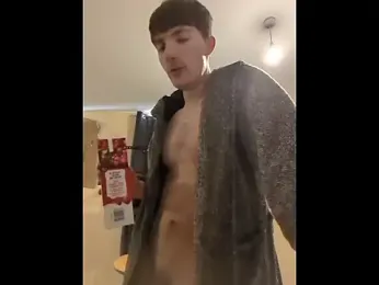 HornyKing2969 — 在 stripchat 直播的网络摄像头模特