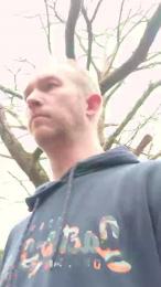 Trolls37 — 在 cam4 直播的网络摄像头模特