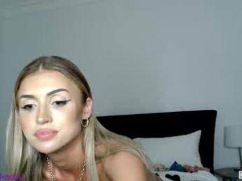 naomirhoades — Chaturbate stream photo (Mar 2026)