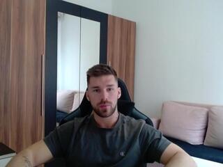 Darius Giles — Flirt4free stream photo (Apr 2026)