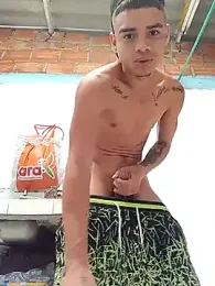 mailo_bronw — Stripchat stream photo (Apr 2026)