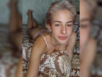 LUNA_ALEX — 在 bongacams 直播的网络摄像头模特