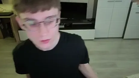 angryzan — Stripchat stream photo (Apr 2026)