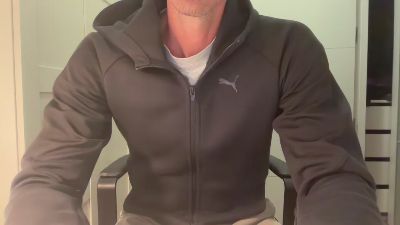 BOMBER_007 — Cam4 stream photo (Mar 2026)