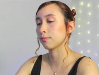 roseandviktor23 — 在 chaturbate 直播的网络摄像头模特