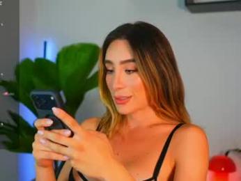 mmmayra_0x — Chaturbate stream photo (Aug 2026)
