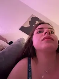 EllyNora — Stripchat stream photo (Apr 2026)