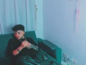 _baterchatur — 在 chaturbate 直播的网络摄像头模特