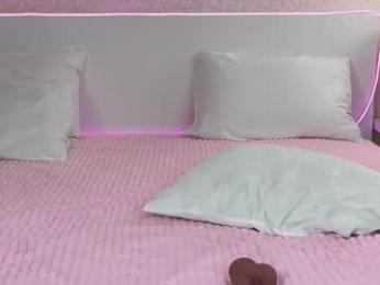 petalpage — Chaturbate stream photo (Mar 2026)