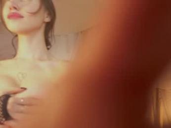 sunny_maria — Chaturbate stream photo (Apr 2026)