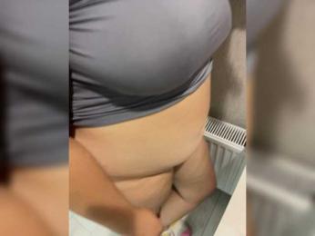 romashki-time — 在 bongacams 直播的网络摄像头模特