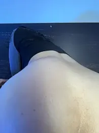 sharlot24 — Stripchat stream photo (Apr 2026)