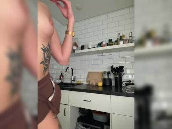 SweetyMia — Bongacams stream photo (Mar 2026)