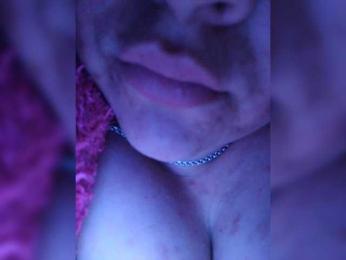 Mari-kis45 — Bongacams stream photo (Apr 2026)