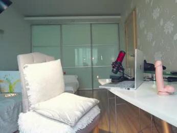 totally_spy — Chaturbate stream photo (Apr 2025)