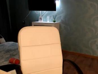 molli_and_tom — chaturbate