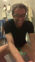 Elabahi69 — 在 cam4 直播的网络摄像头模特