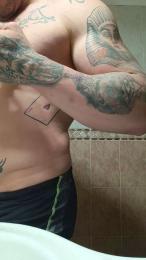 taruated24 — Cam4 stream photo (Dec 2025)