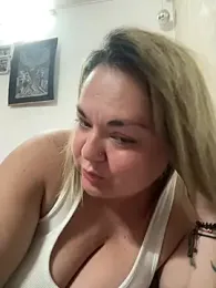 MikyVesela — Stripchat stream photo (May 2026)