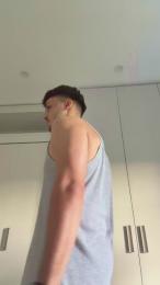 Hank_04 — 在 cam4 直播的网络摄像头模特