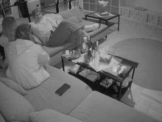 voyeurcam-julmodels-living-3 — Camsoda profile photo
