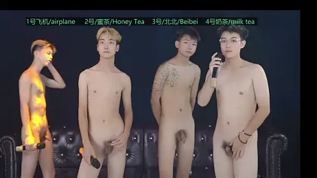 xxou5 — 在 stripchat 直播的网络摄像头模特