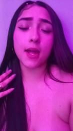_____19 — 在 cam4 直播的网络摄像头模特