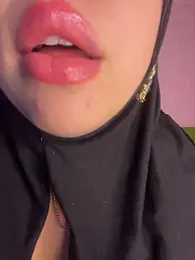 zahra_Jalid — 在 stripchat 直播的网络摄像头模特
