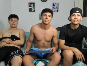 santy_stump — 在 chaturbate 直播的网络摄像头模特