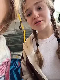 FlashTitsRoyal — 在 stripchat 直播的网络摄像头模特