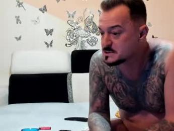 xveryhotcouple — 在 chaturbate 直播的网络摄像头模特