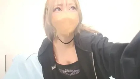 baby_yanchan — 在 stripchat 直播的网络摄像头模特