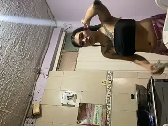 Mia_Sr — Stripchat stream photo (Apr 2025)