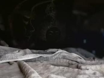 xxxjrstrokesxxx — 在 chaturbate 直播的网络摄像头模特