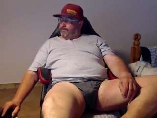 fraboys — 在 camsoda 直播的网络摄像头模特